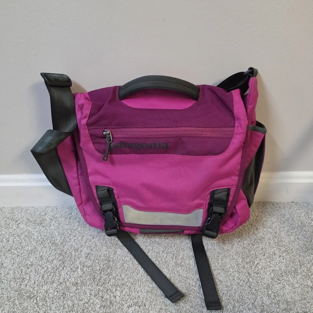 fredrick backpack tumi Hedrick Deluxe Brief Pack LULULEMON Assert Backpack 30L Size:3.75